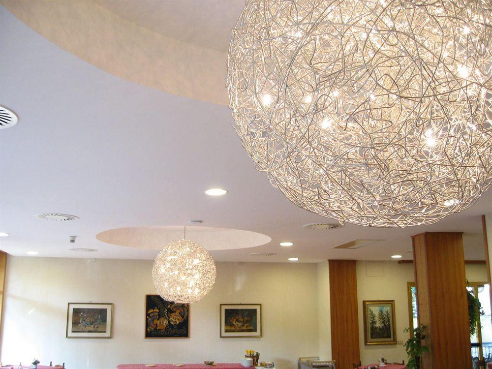 Hotel Condor 米兰马瑞提那 外观 照片