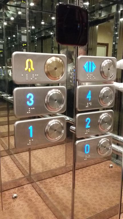Hotel Condor 米兰马瑞提那 外观 照片