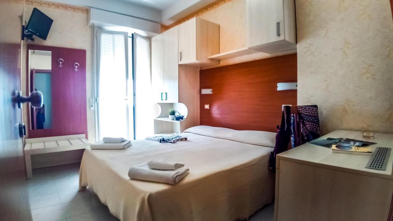 Hotel Condor 米兰马瑞提那 外观 照片